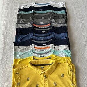 Old Navy Colorful Kids T-Shirt Collection
Size 10/12